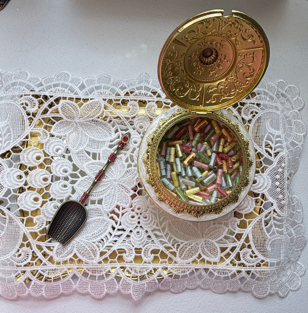 Love & Light Mystery Scoop