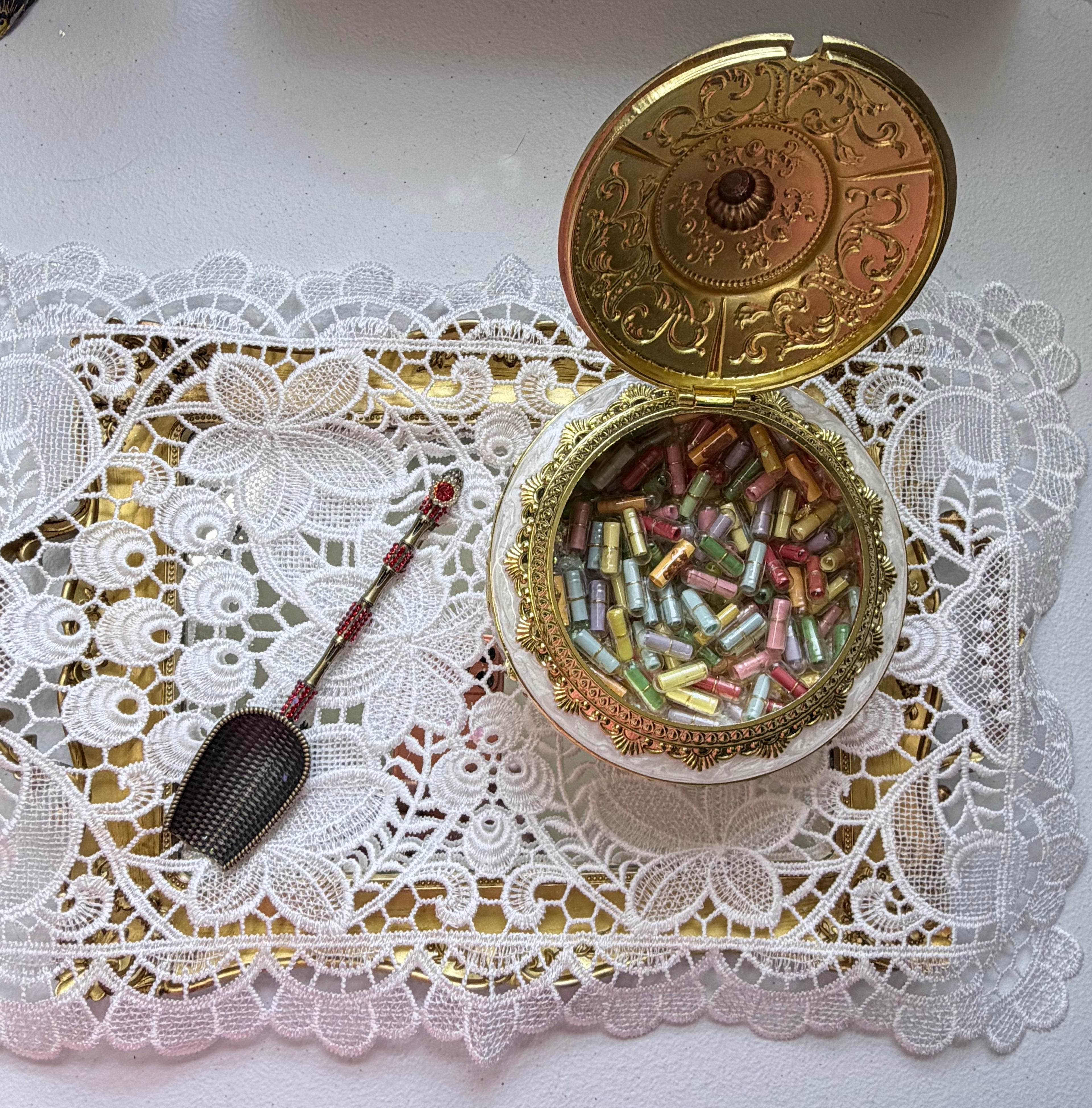 Love & Light Mystery Scoop